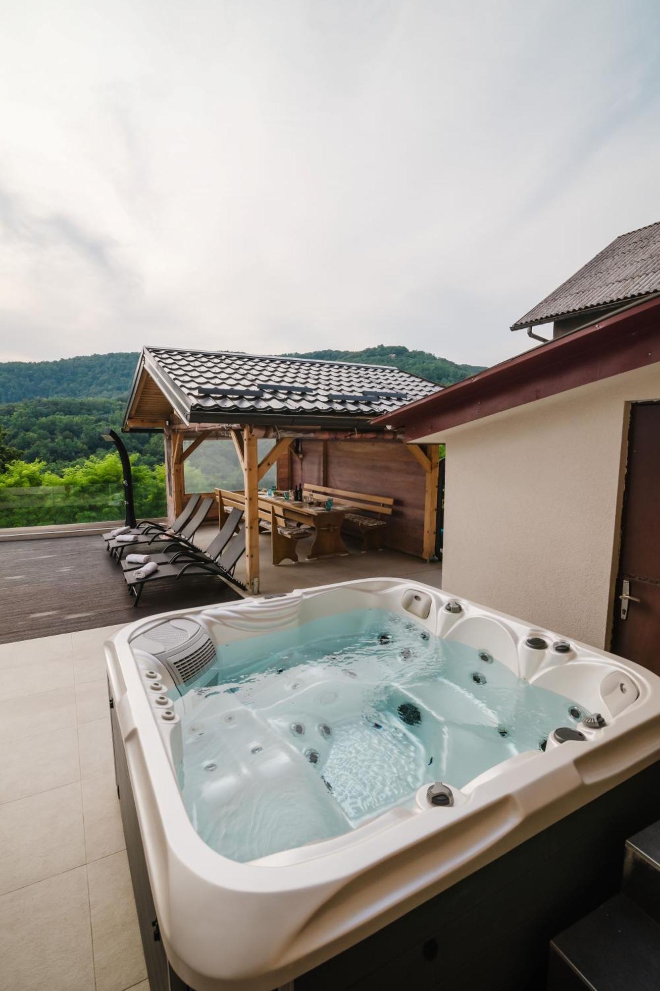 Villa Carobni Pogled Zagabria Esterno foto