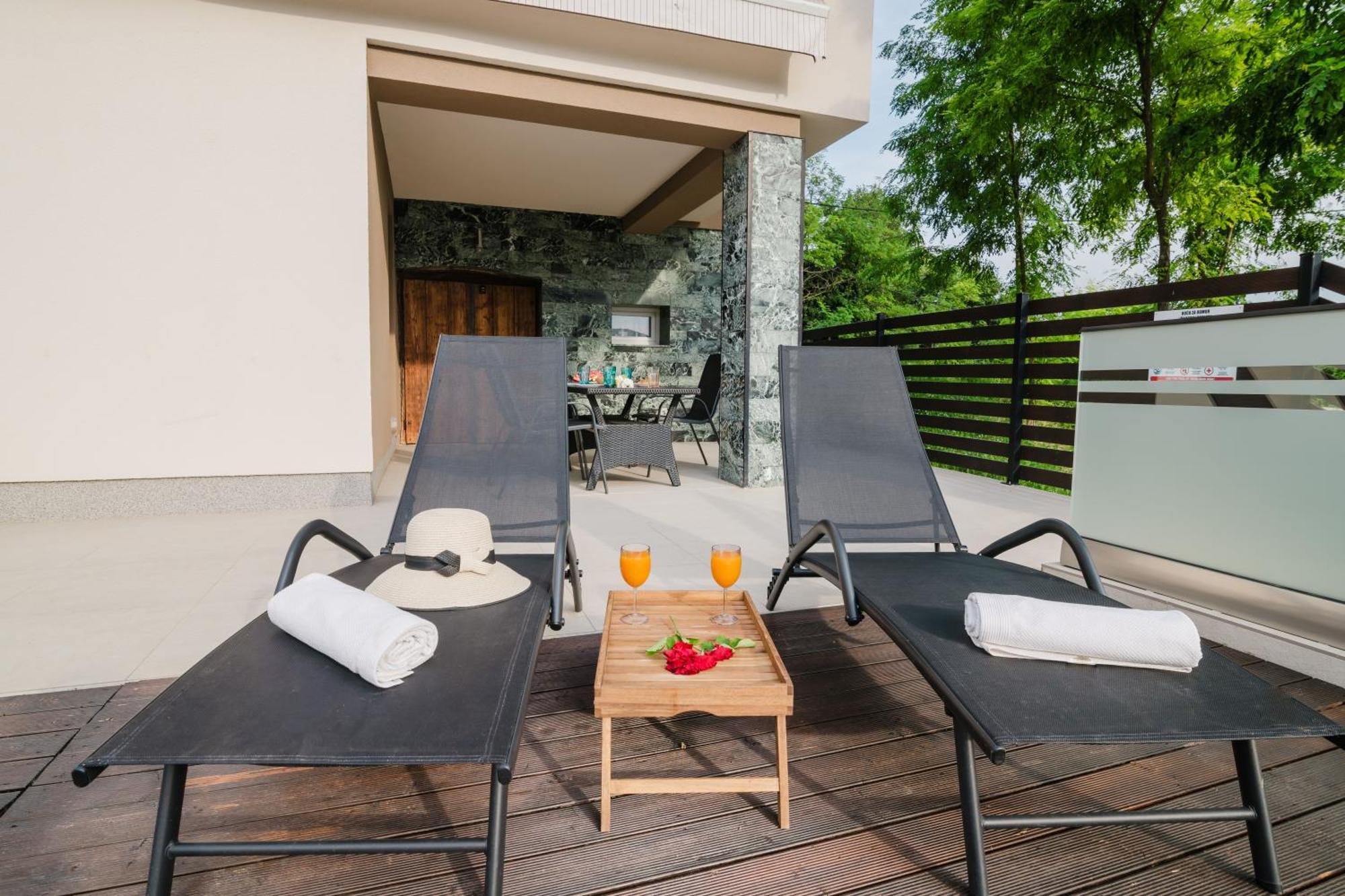 Villa Carobni Pogled Zagabria Esterno foto