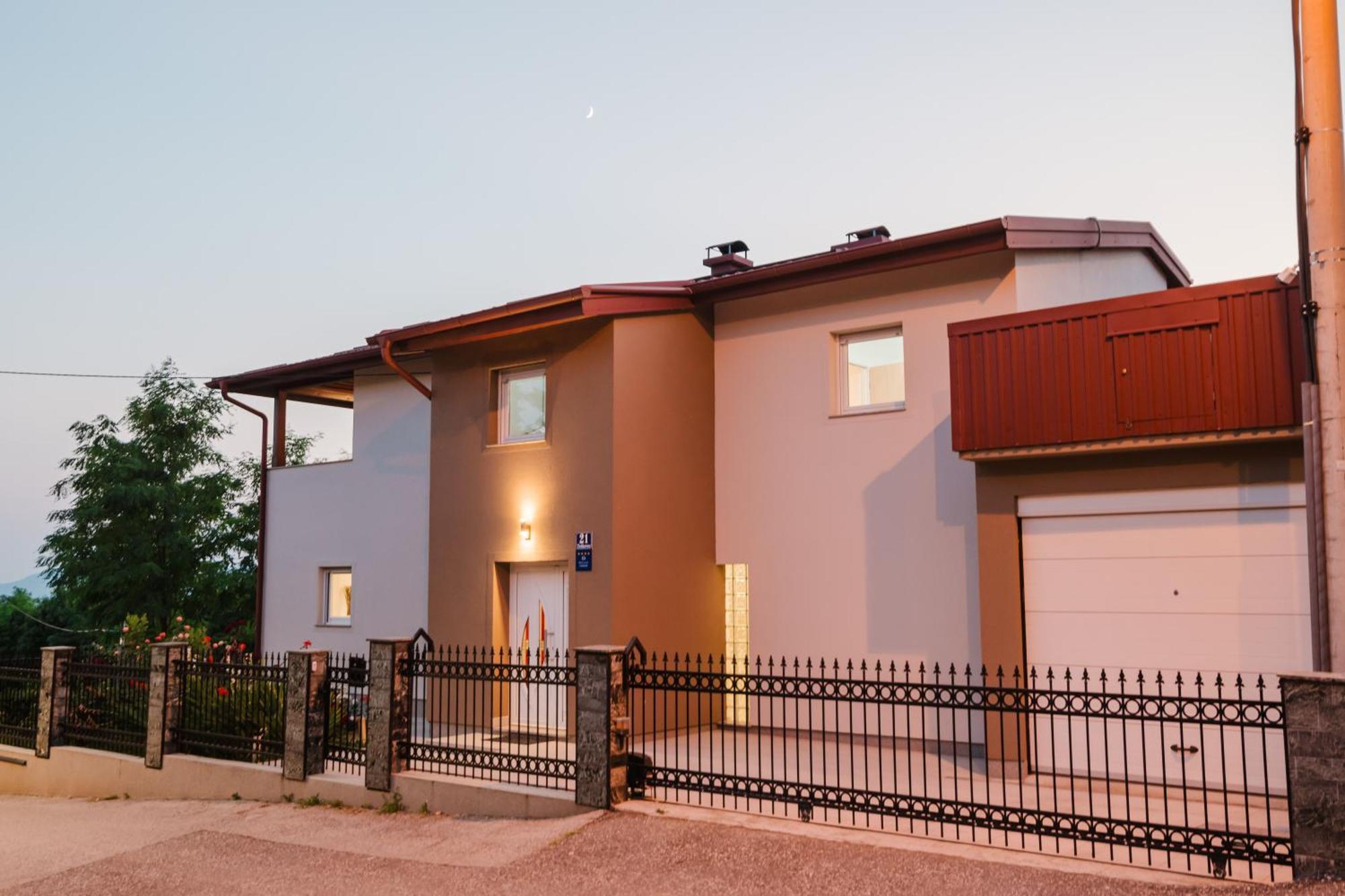 Villa Carobni Pogled Zagabria Esterno foto